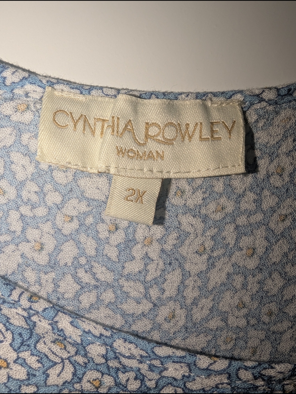 Cynthia Rowley Light Blue Floral Scoop-Neck Tunic - Picture 2 of 4